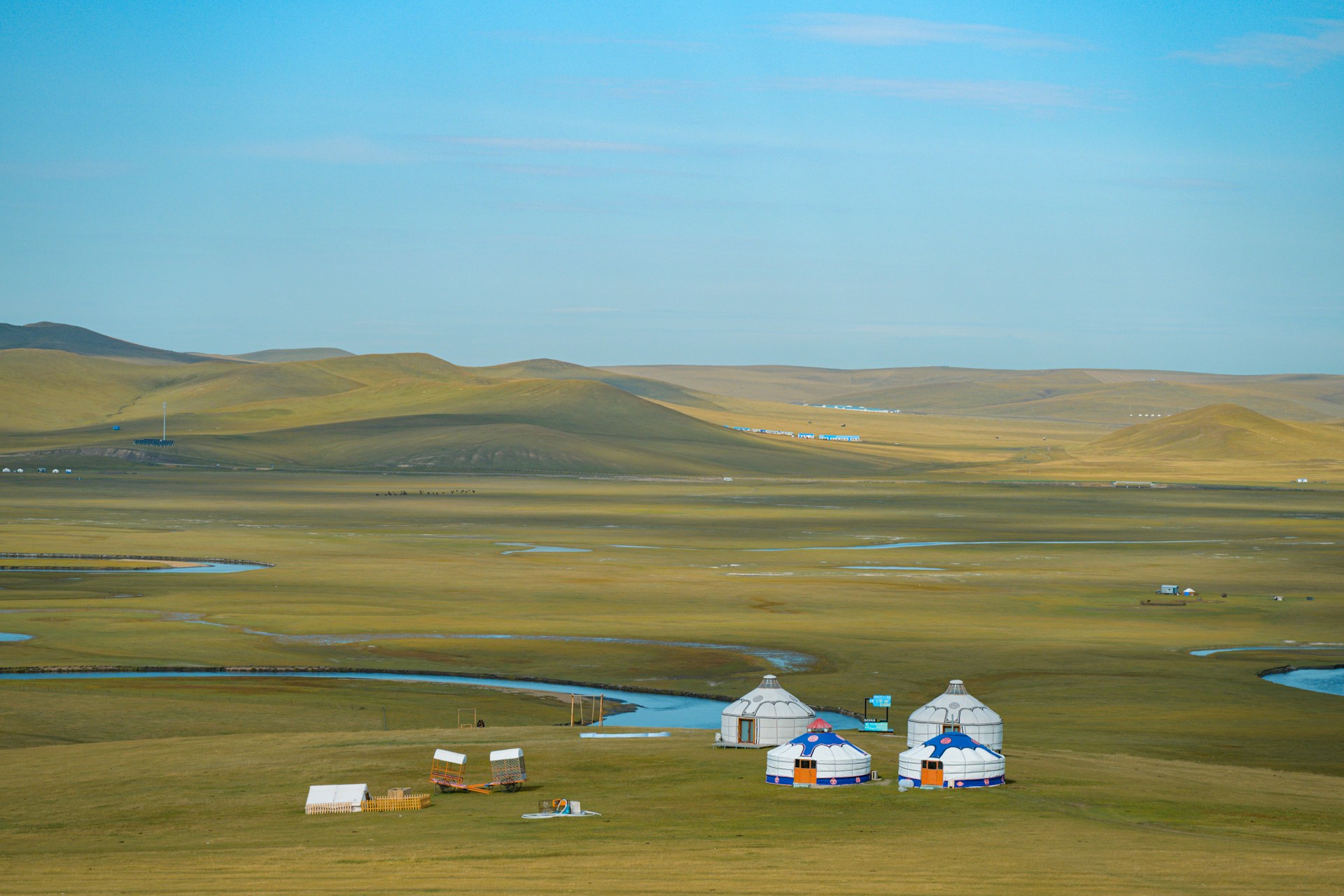 I migliori itinerari per un tour in Mongolia: esplorare paesaggi unici tra steppa e deserto